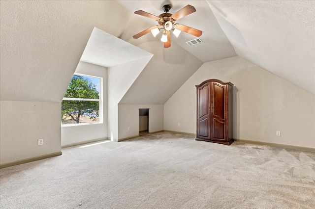 100 Woodland Drive, Krugerville, TX 76227