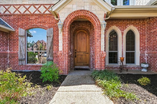 100 Woodland Drive, Krugerville, TX 76227