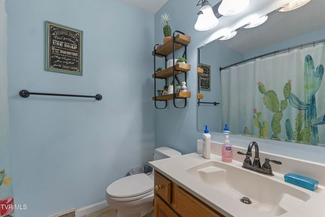 139 Lou Fox Drive, Telford, TN 37690