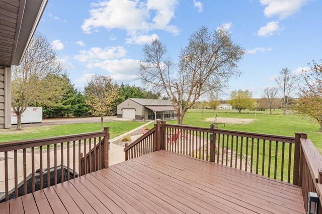 9711 234th Lane NE, Stacy, MN 55079