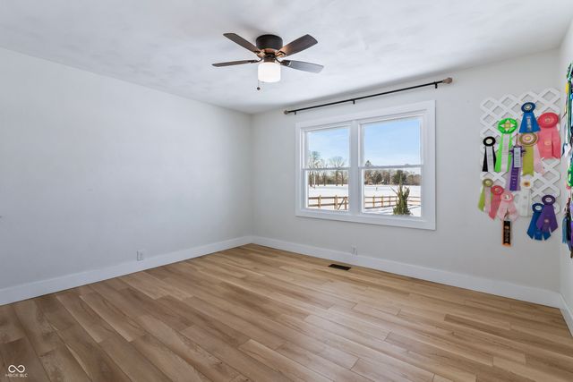 10274 S 400 W, Pendleton, IN 46064