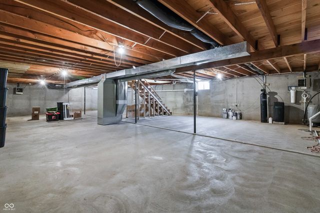 10274 S 400 W, Pendleton, IN 46064