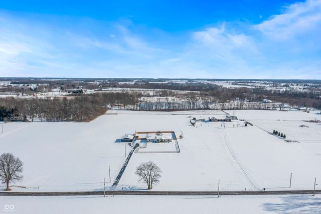 10274 S 400 W, Pendleton, IN 46064