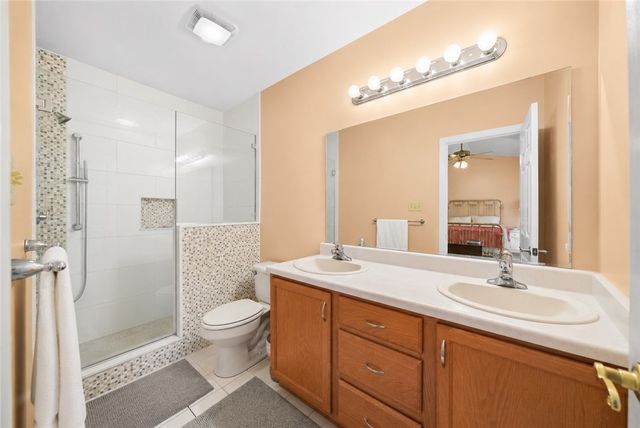 403 Wingate Dr, Robinson Twp, PA 15205