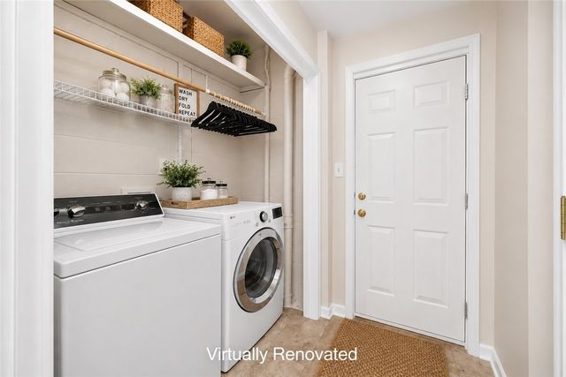 403 Wingate Dr, Robinson Twp, PA 15205