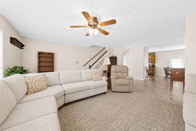 403 Wingate Dr, Robinson Twp, PA 15205