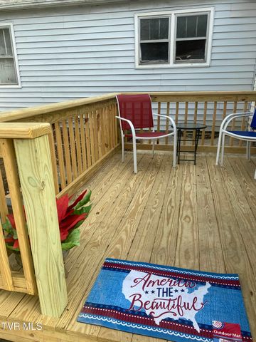 1500 Southwest Avenue, Johnson City, TN 37604