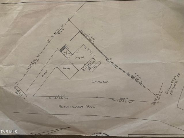 1500 Southwest Avenue, Johnson City, TN 37604