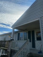 1500 Southwest Avenue, Johnson City, TN 37604