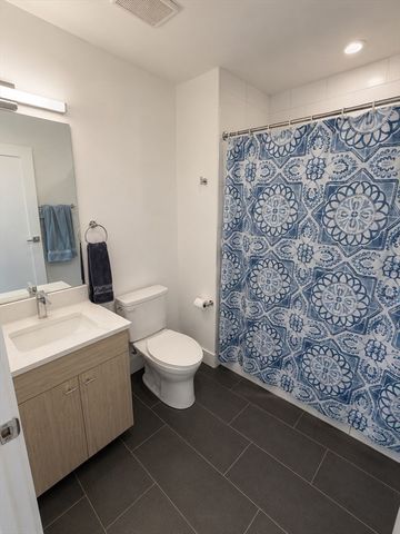 386 Market St 401, Boston, MA 02135