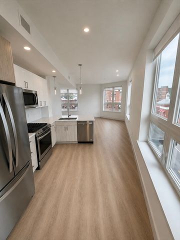 386 Market St 401, Boston, MA 02135