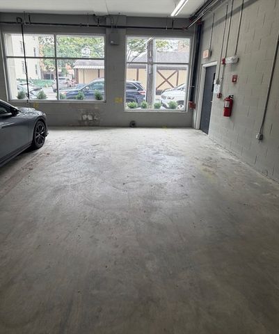 386 Market St 401, Boston, MA 02135