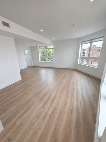 386 Market St 401, Boston, MA 02135