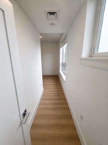 386 Market St 401, Boston, MA 02135