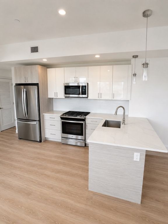 386 Market St 401, Boston, MA 02135