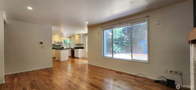 2800 235th Place NE, Sammamish, WA 98074