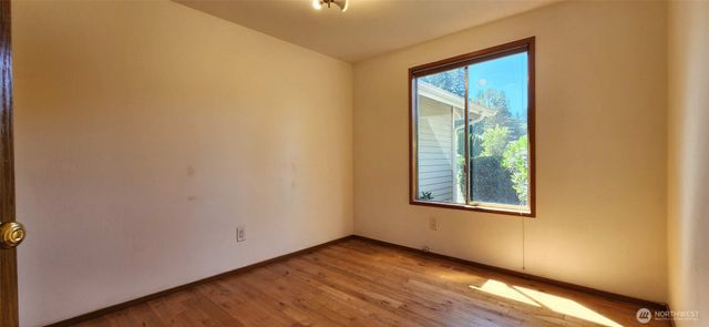 2800 235th Place NE, Sammamish, WA 98074