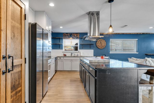 6537 Briley Drive, North Richland Hills, TX 76180