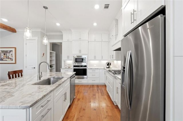 206 Trecastle Square, Canton, GA 30114