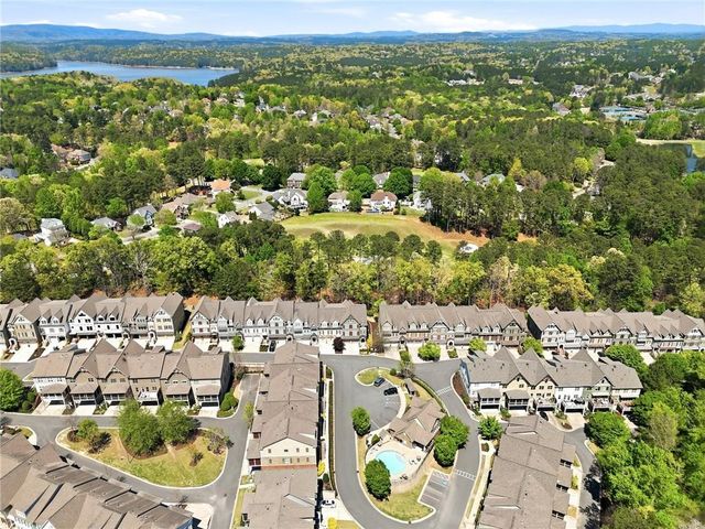 206 Trecastle Square, Canton, GA 30114