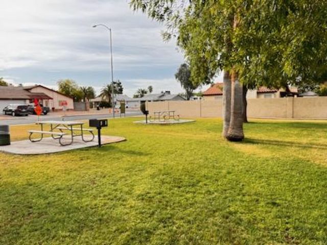 1043 S Rose, Mesa, AZ 85204