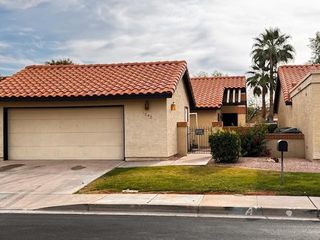 1043 S Rose, Mesa, AZ 85204