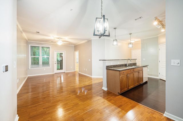 300 Bucksley Lane 102, Charleston, SC 29492