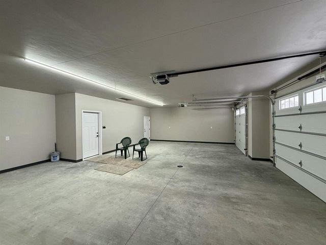 3811 COOPER COURT, Green Bay, WI 54313