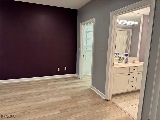 9763 Glen Heron DR, Bonita Springs, FL 34135