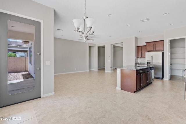 10437 E PALLADIUM Drive, Mesa, AZ 85212