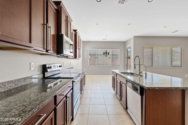 10437 E PALLADIUM Drive, Mesa, AZ 85212