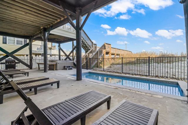 132 N Waccamaw Dr., Murrells Inlet, SC 29576