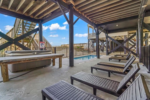 132 N Waccamaw Dr., Murrells Inlet, SC 29576