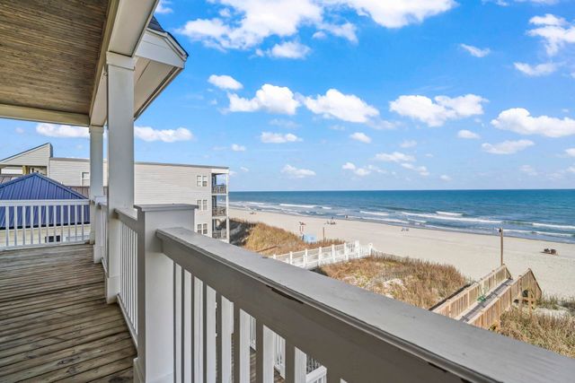 132 N Waccamaw Dr., Murrells Inlet, SC 29576