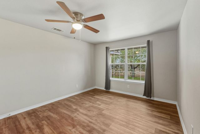 20808 Sandy Brown LN, Webberville, TX 78621