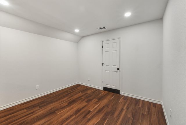 20808 Sandy Brown LN, Webberville, TX 78621