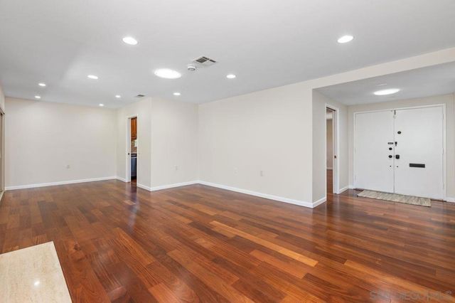 12535 Horado, San Diego, CA 92128