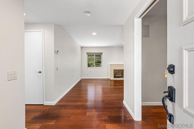 12535 Horado, San Diego, CA 92128