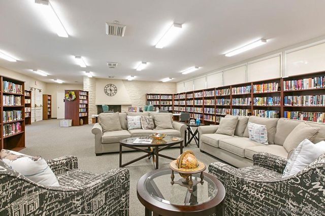 12535 Horado, San Diego, CA 92128