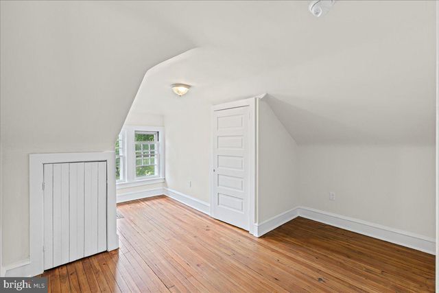 215 BROWNING RD, Merchantville, NJ 08109