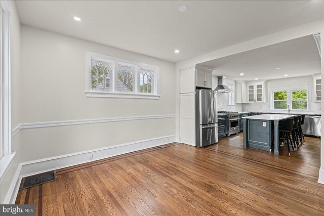 215 BROWNING RD, Merchantville, NJ 08109