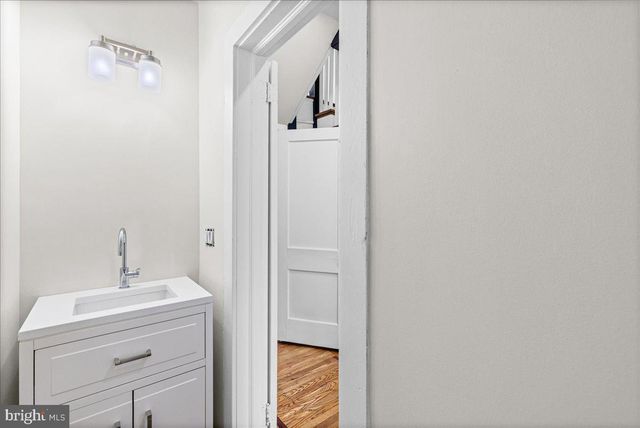 215 BROWNING RD, Merchantville, NJ 08109
