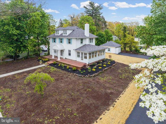 215 BROWNING RD, Merchantville, NJ 08109