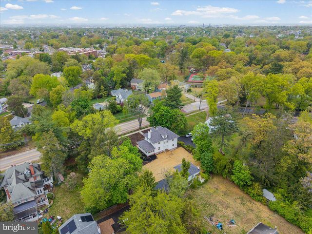 215 BROWNING RD, Merchantville, NJ 08109