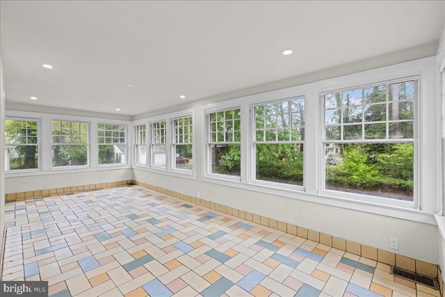 215 BROWNING RD, Merchantville, NJ 08109