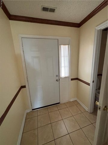 716 Nottaway DR, Chesapeake, VA 23320