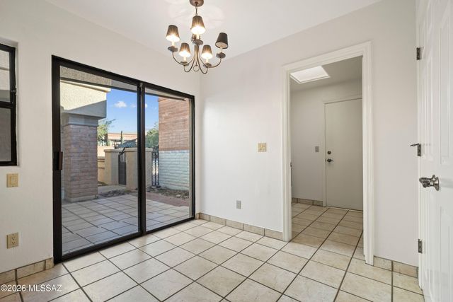 4151 E Pontatoc Canyon Drive, Tucson, AZ 85718