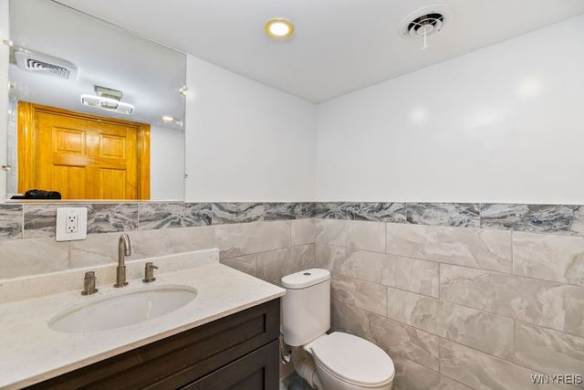 23 Lackawanna Avenue, Cheektowaga, NY 14043