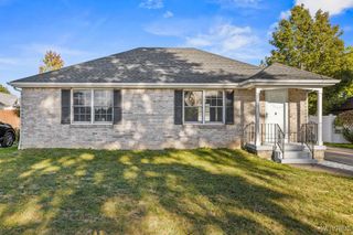 23 Lackawanna Avenue, Cheektowaga, NY 14043