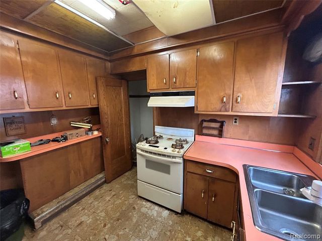 7431 Kipling Street, Detroit, MI 48206